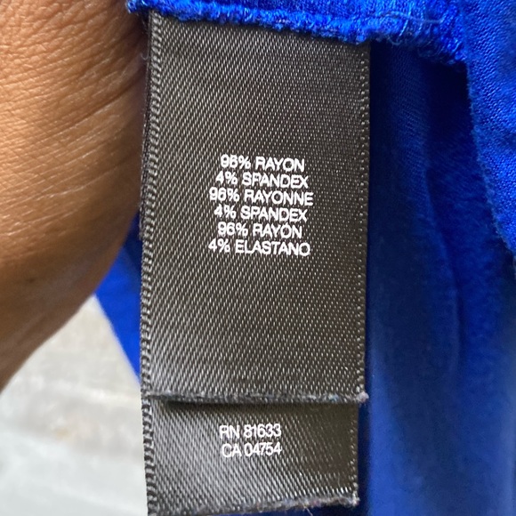 Kenneth Cole New York | Faux-Wrap V-Neck Sleeveless Top - L, Royal Blue - Picture 6 of 7